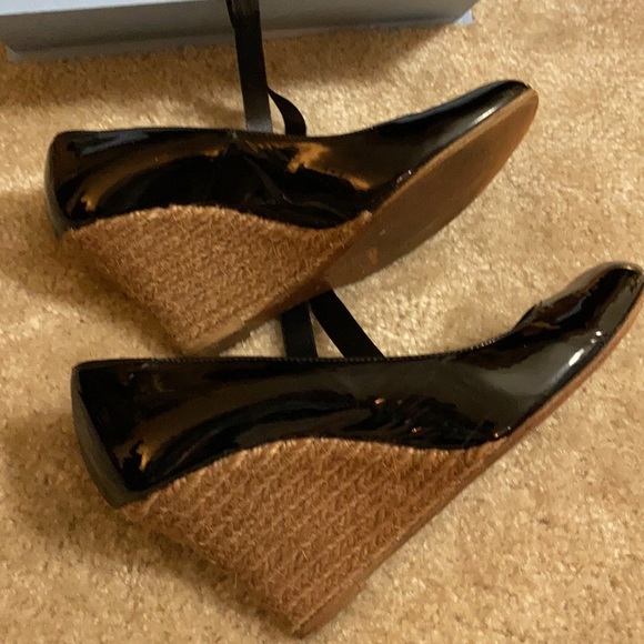 Lanvin Paris Wedge Shoes - Picture 5 of 9